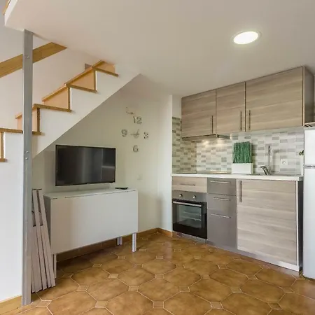 Aircon Cristianos, Quiet Zone, Chipeque 아로나