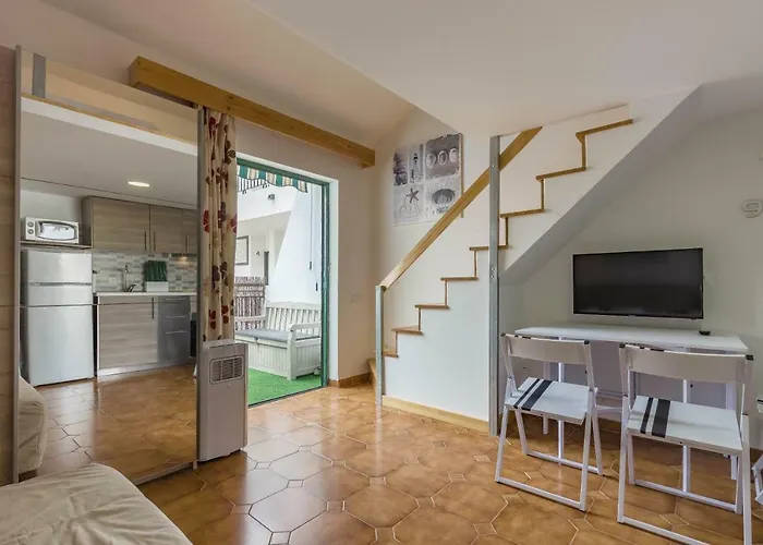 Aircon Cristianos, Quiet Zone, Chipeque